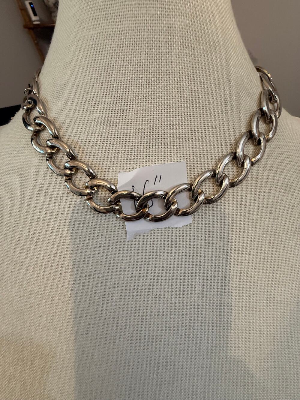 Silver Tone Oval Link Chain Necklace 16” Statement